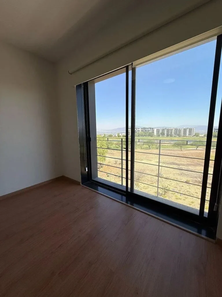 Departamento en Renta vista campo de Golf Zibatá Querétaro