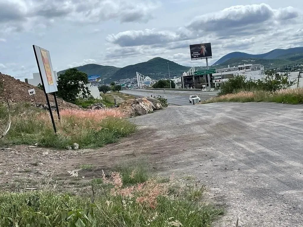 Terreno en Venta Juriquilla Campestre USO MIXTO
