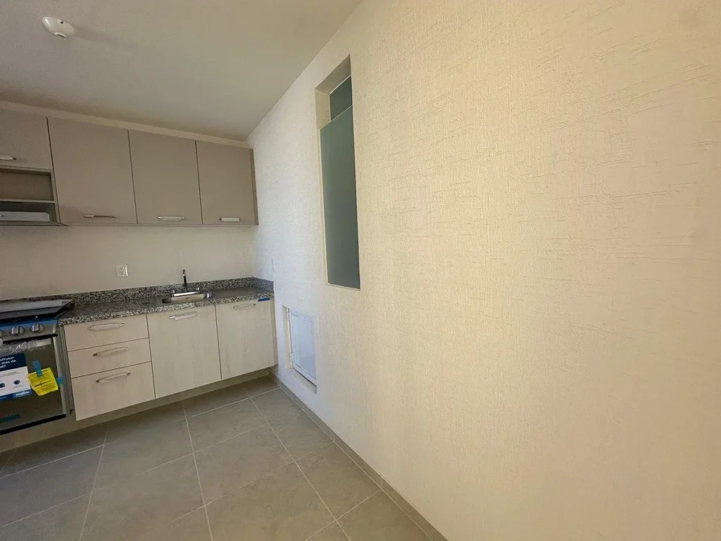 Departamento a estrenar en Zakia, Zaniah III
