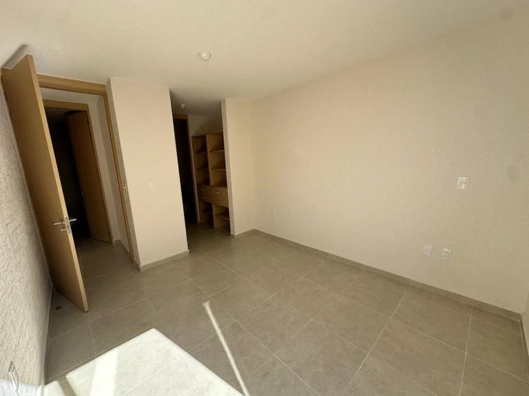Departamento a estrenar en Zakia, Zaniah III