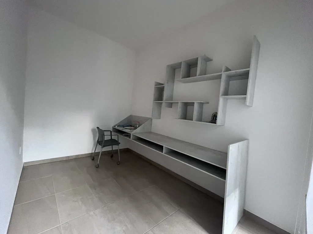 Casa en Venta en San Isidro Juriquilla con habitación en PB