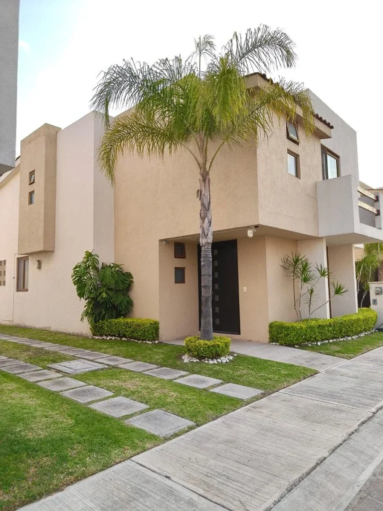 Casa en Venta en Cumbres del Lago, Juriquilla