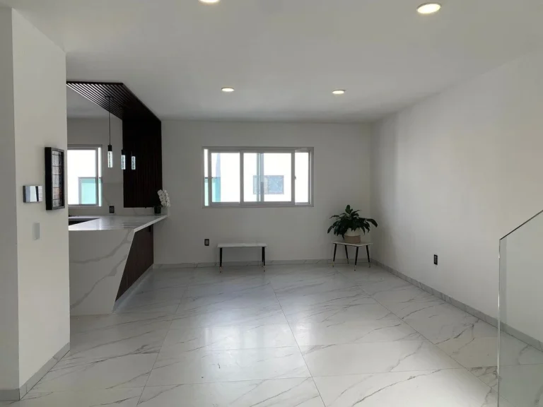 SE VENDE CASA NUEVA EN ZIBATA