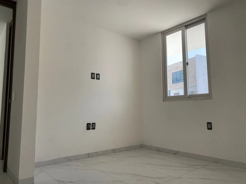 SE VENDE CASA NUEVA EN ZIBATA