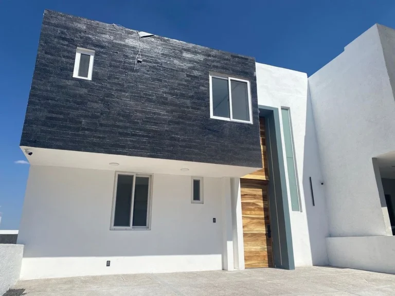 SE VENDE CASA NUEVA EN ZIBATA