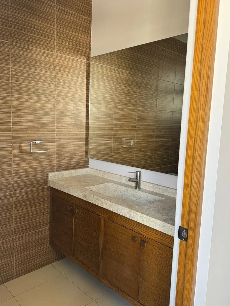 CASA EN VENTA, LOMAS DE JURIQUILLA ¡¡ IMPECABLE!!