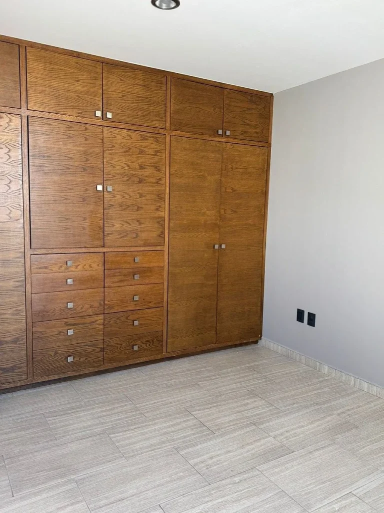 CASA EN VENTA, LOMAS DE JURIQUILLA ¡¡ IMPECABLE!!