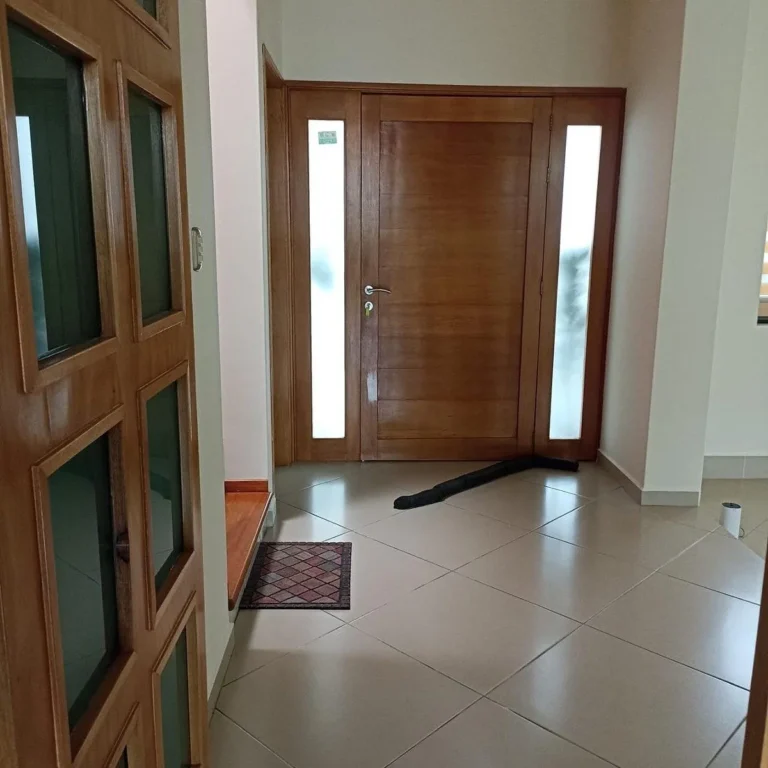 RENTA AMPLIA CASA EN CENTRO SUR