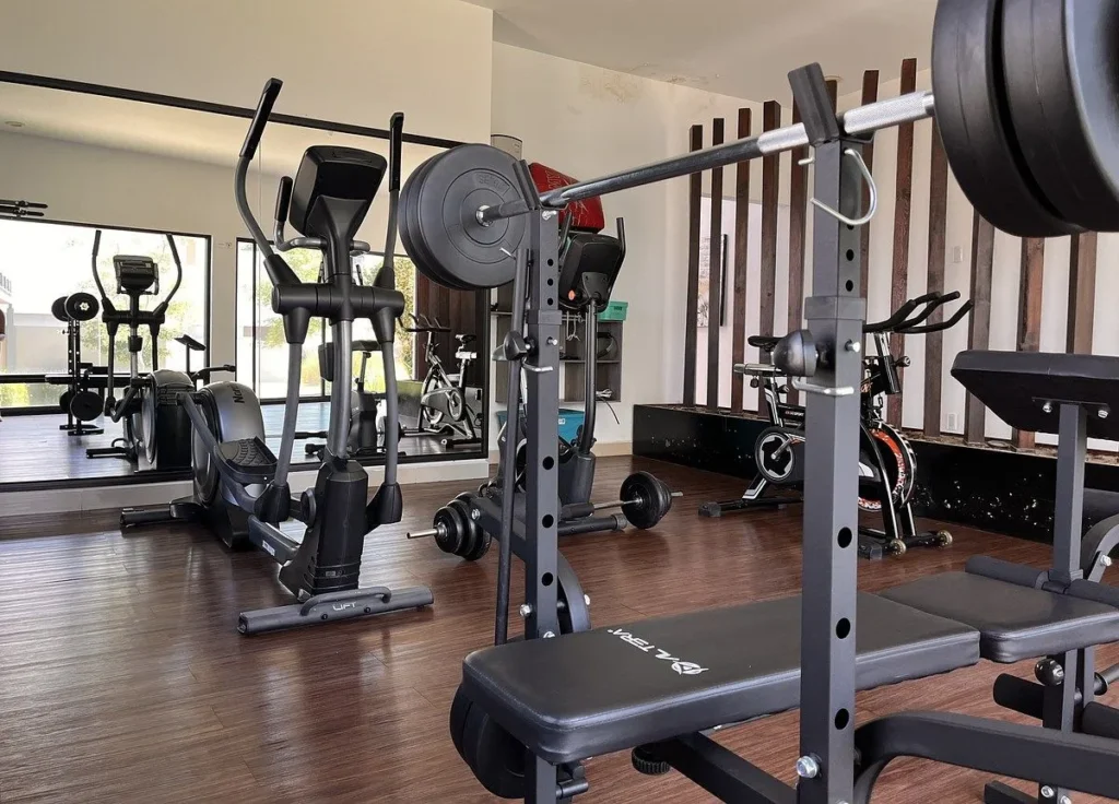 CASA EN VENTA CUMBRES DEL LAGO JURIQUILLA