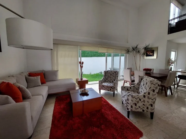 Renta de Casa Amueblada en Santa Fe Juriquilla, Querétaro