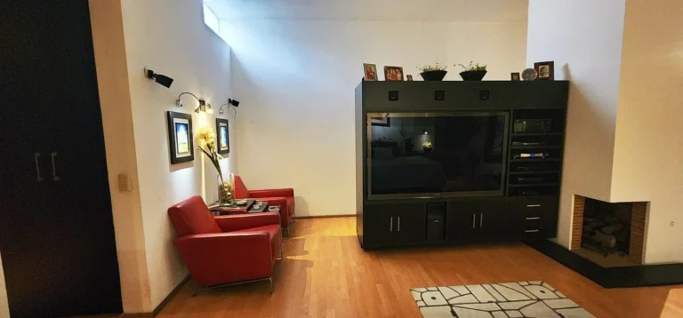 CASA DE UNA SOLA PLANTA EN PUNTA JURIQUILLA QUERÉTARO