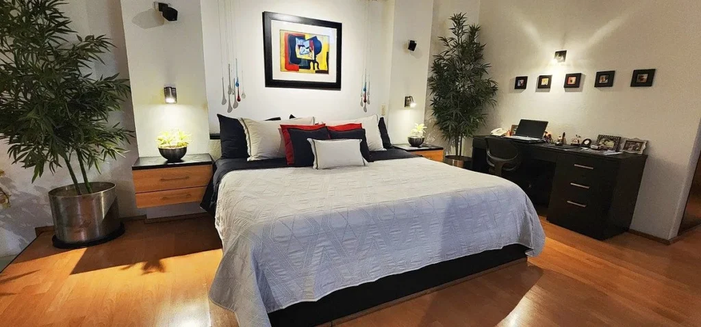 CASA DE UNA SOLA PLANTA EN PUNTA JURIQUILLA QUERÉTARO