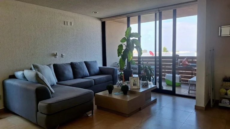 Renta de Departamento Amueblado en Zibatá, Querétaro