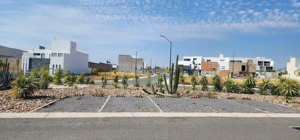 TERRENOS EN VENTA EN JURIQUILLA A MINUTOS DE PLAZA ANTEA