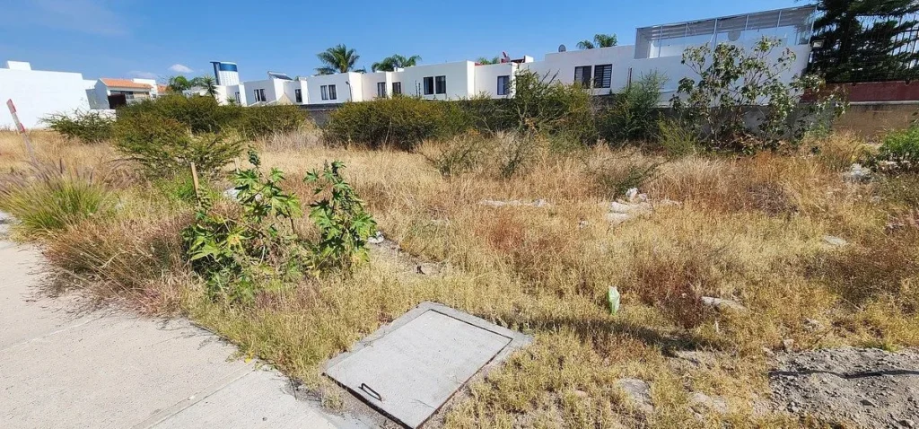 TERRENOS EN VENTA EN JURIQUILLA A MINUTOS DE PLAZA ANTEA