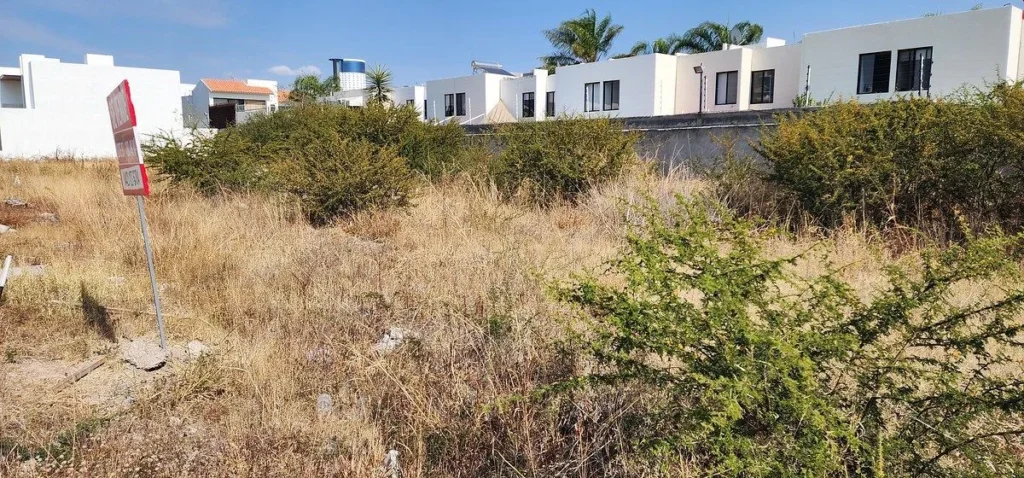 TERRENOS EN VENTA EN JURIQUILLA A MINUTOS DE PLAZA ANTEA