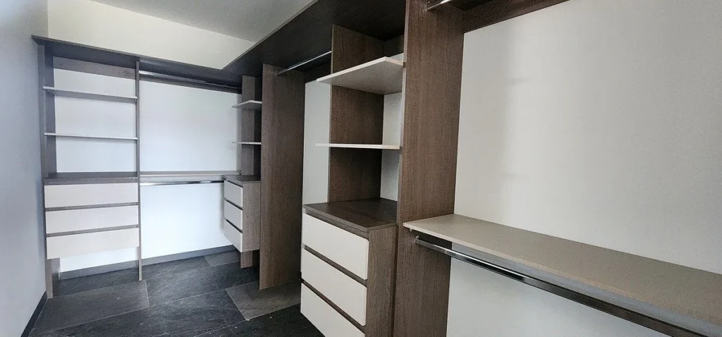 DEPARTAMENTO EN RENTA EN SIN AMUEBLAR EN LA VISTA EN PRIVADA