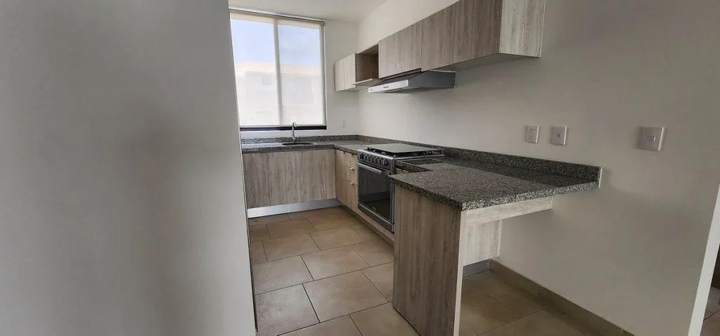 DEPARTAMENTO EN PLANTA BAJA EN CONDOMINIO CON AMENIDADES