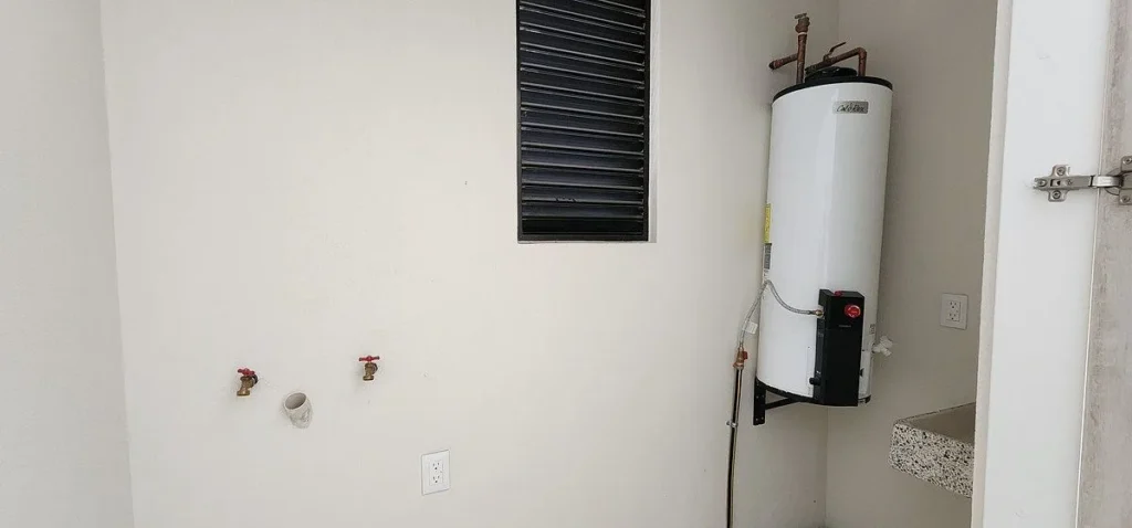 DEPARTAMENTO EN PLANTA BAJA EN CONDOMINIO CON AMENIDADES