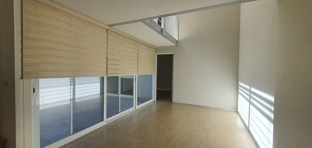 CASA EN RENTA DETRAS DE PLAZA CONSTITUYENTES
