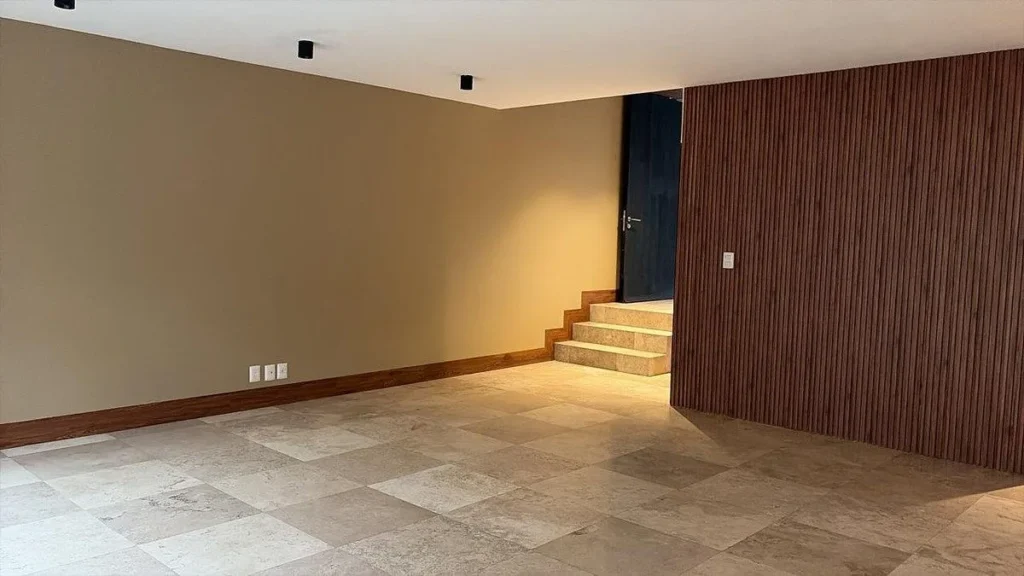 EXCLUSIVA CASA EN RENTA EN EL CAMPANARIO III