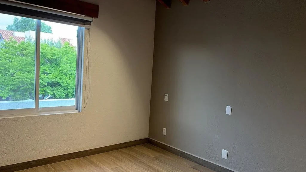 EXCLUSIVA CASA EN RENTA EN EL CAMPANARIO III