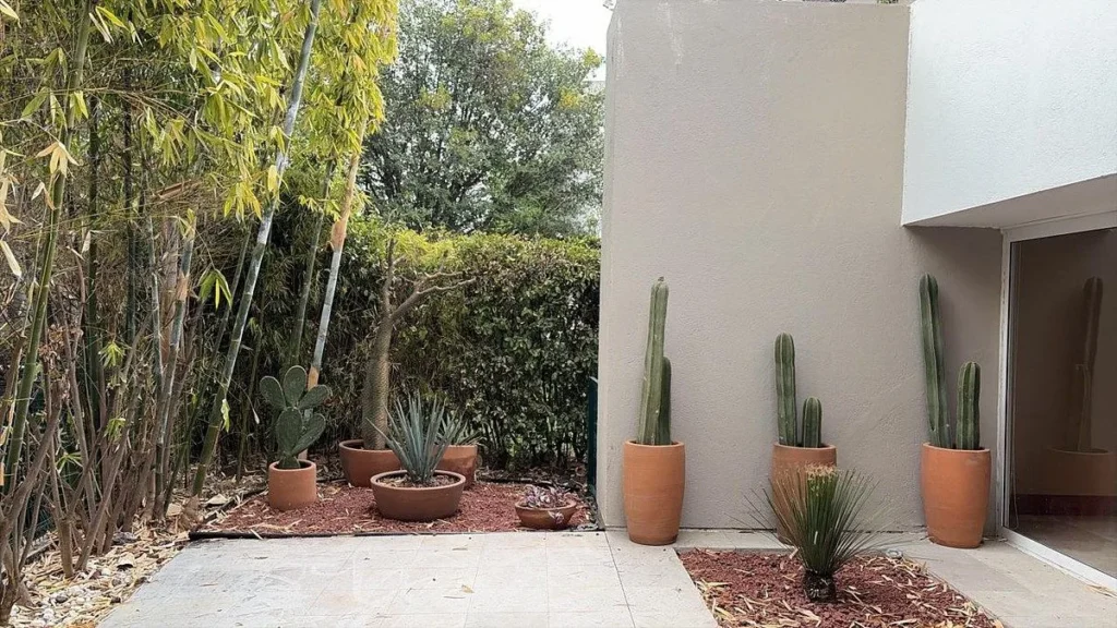 EXCLUSIVA CASA EN RENTA EN EL CAMPANARIO III