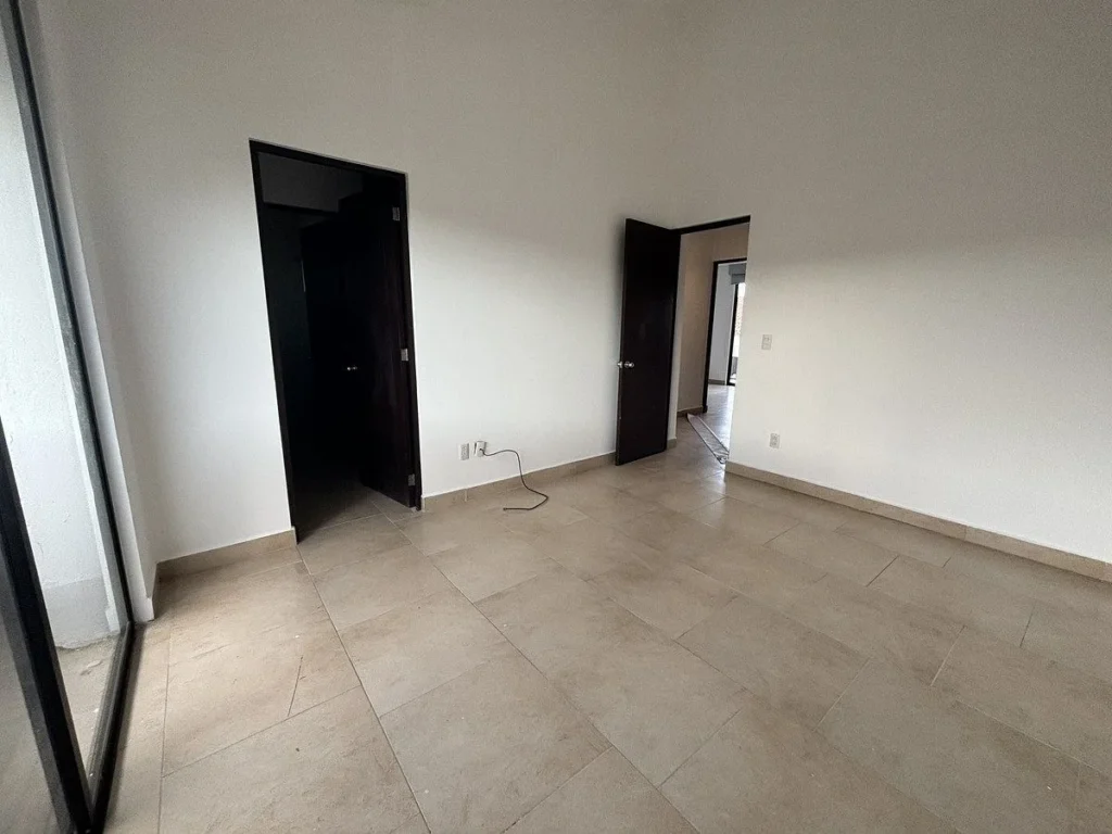 Casa en renta en condominio en Cumbres del Lago DR