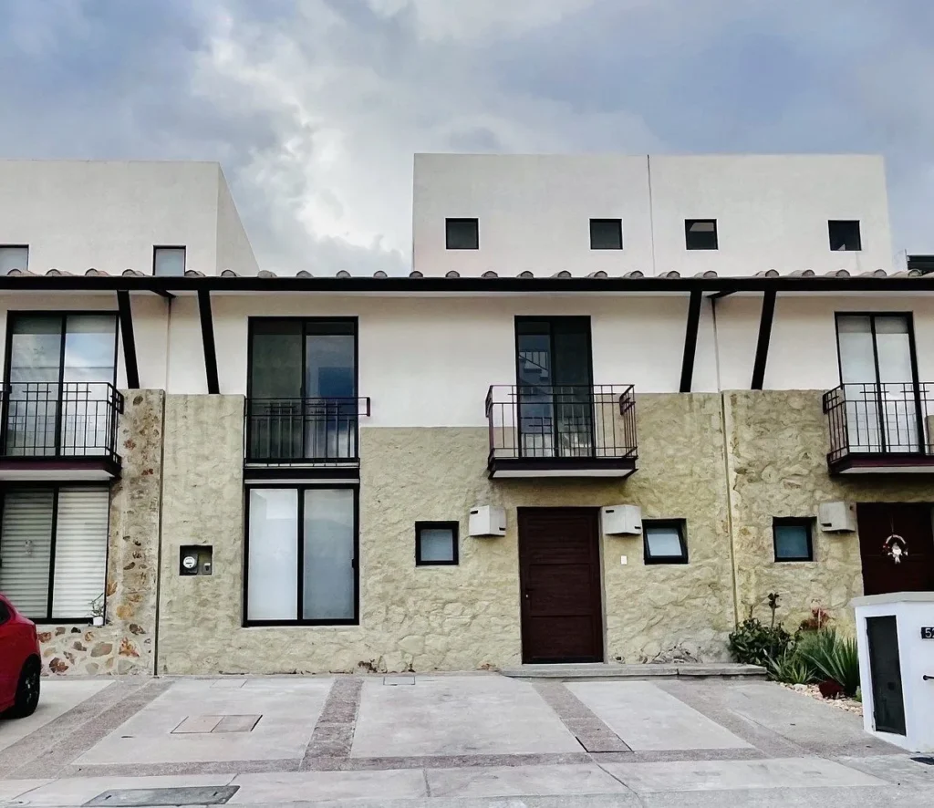 Casa en Renta con alberca en Samare, Zibatá