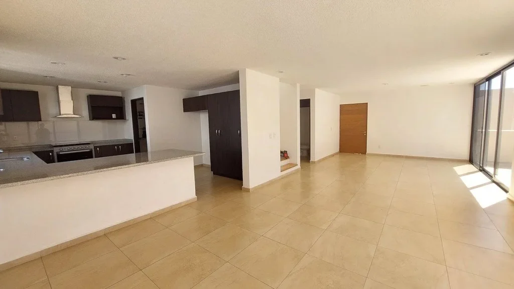Renta de Townhouse en Insp Zibatá