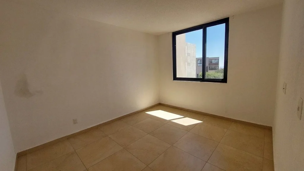 Renta de Townhouse en Insp Zibatá