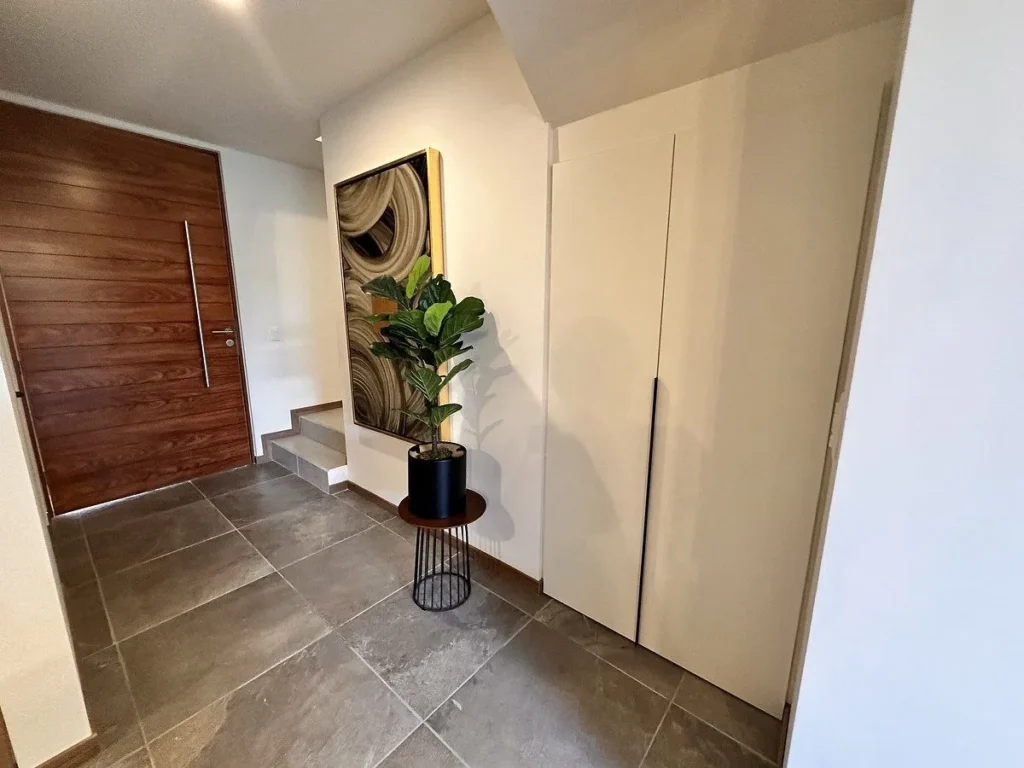 Casa moderna en venta en Zibata