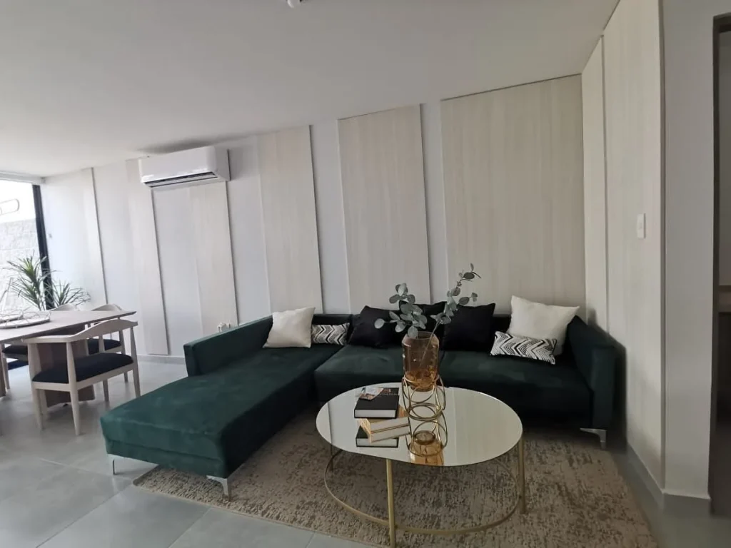Casa en Venta con Roof Garden en Zakía – Vista al Lago