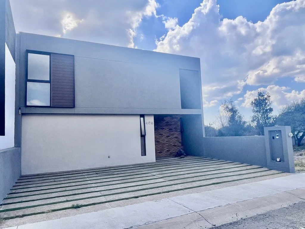 Venta de Casa en Lomas de Juriquilla, recámara en PB