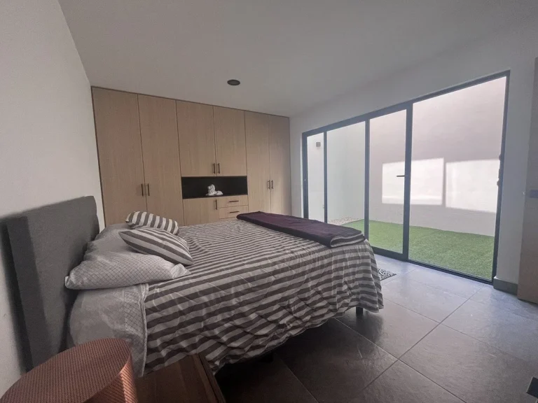 Venta de Casa en Lomas de Juriquilla, recámara en PB