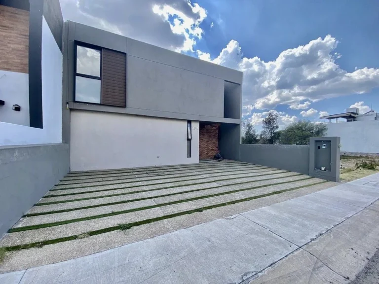 Venta de Casa en Lomas de Juriquilla, recámara en PB
