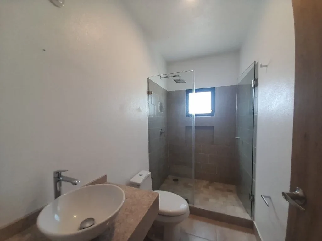 RENTA DE DEPARTAMENTO EN PB CON JARDÍN EXCEDENTE