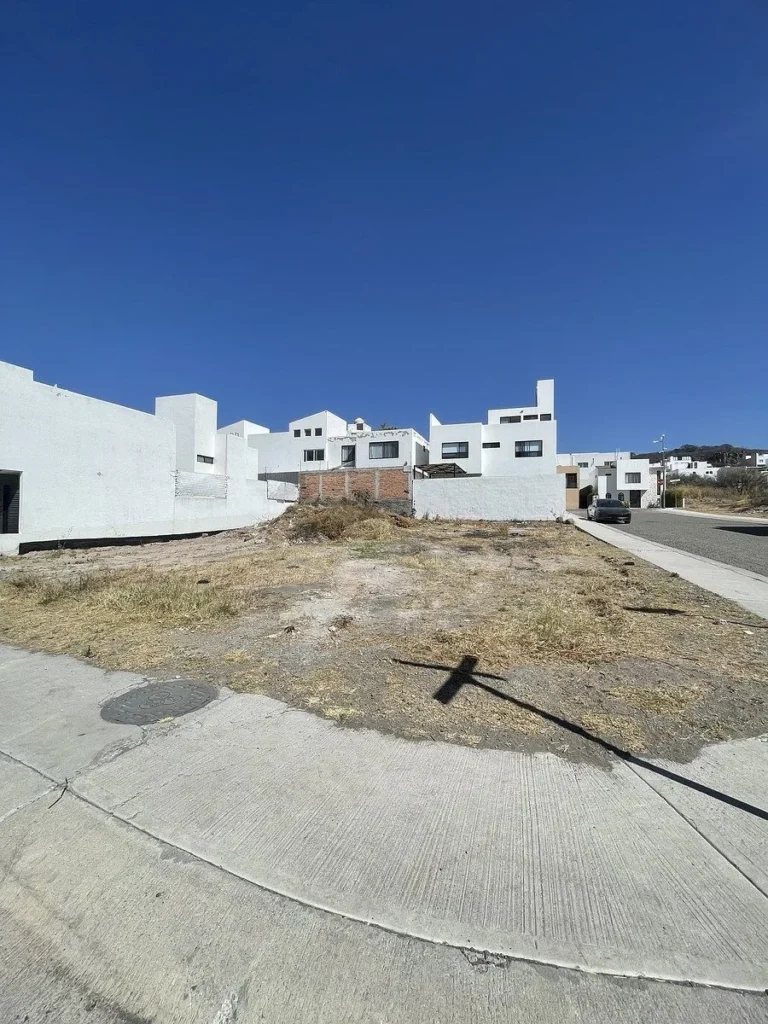 TERRENO EN VENTA EN JURIQUILLA