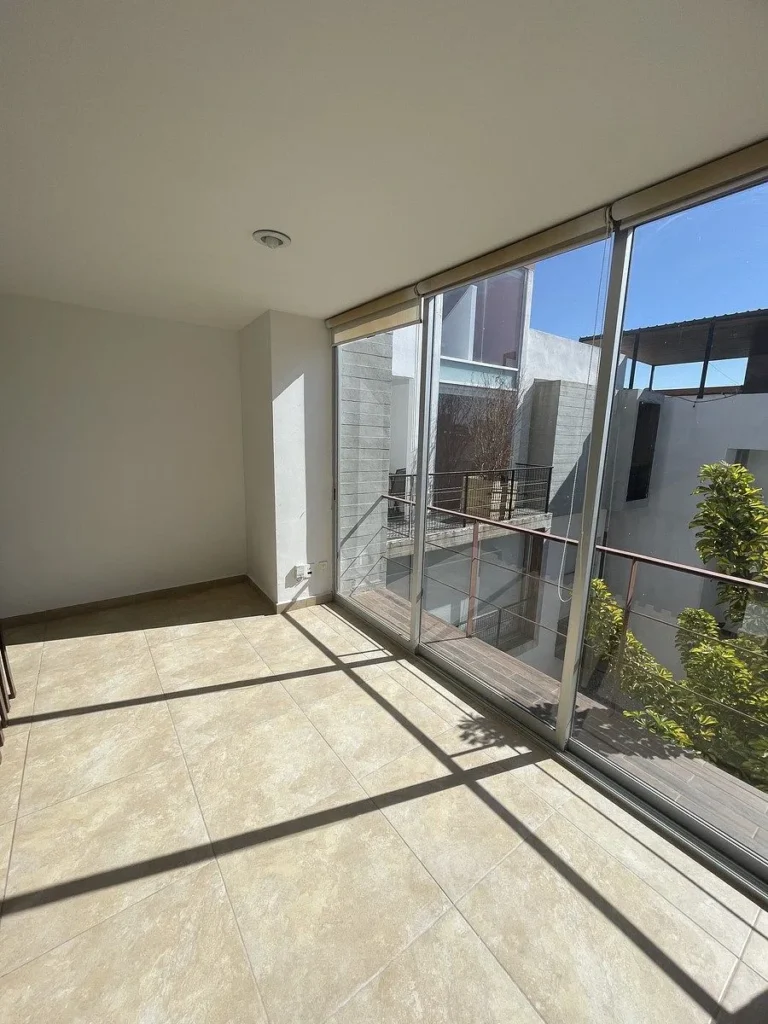 DEPARTAMENTO EN VENTA EN ZIBATA