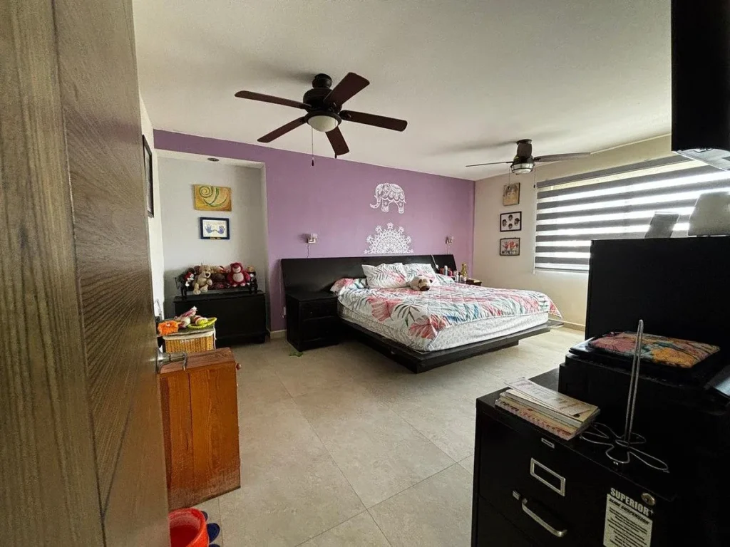 CASA EN VENTA, CONDESA JURIQUILLA