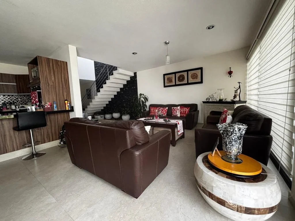 CASA EN VENTA, CONDESA JURIQUILLA