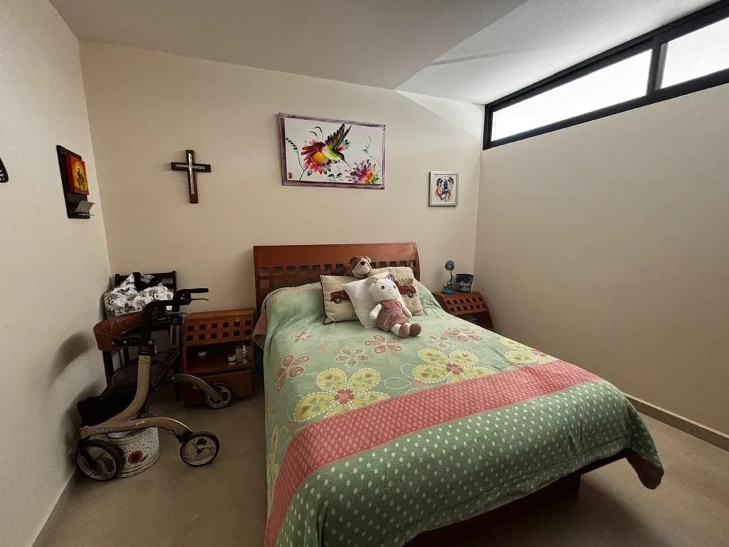 CASA EN VENTA, CONDESA JURIQUILLA