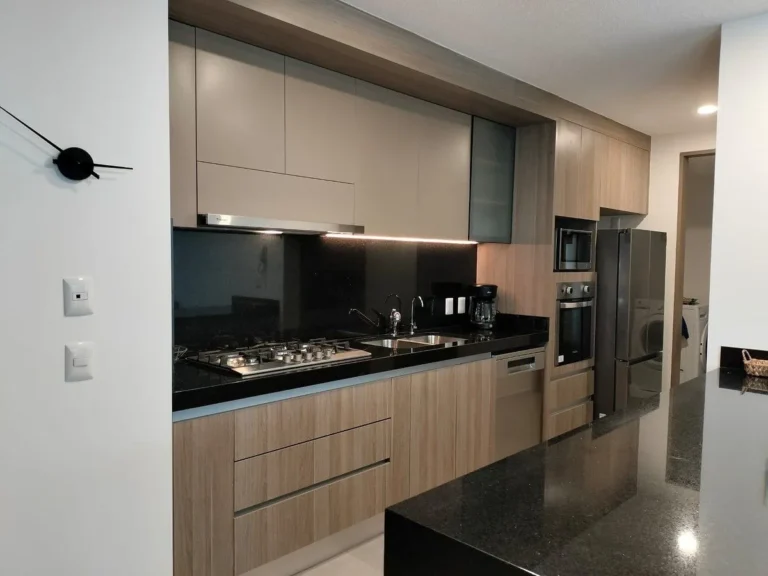 Renta de Hermoso Departamento Amueblado en Planta Baja – Sophia, atrás de Antea