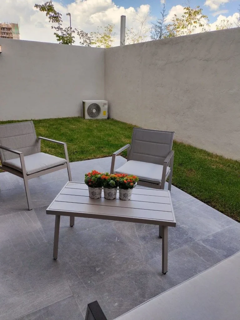 Renta de Hermoso Departamento Amueblado en Planta Baja – Sophia, atrás de Antea