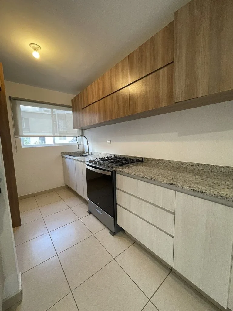 CASA EN VENTA EN ZAKIA