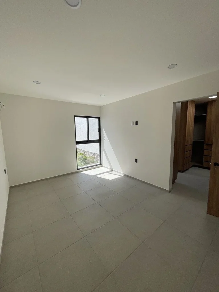 CASA EN VENTA EN ZIZANA