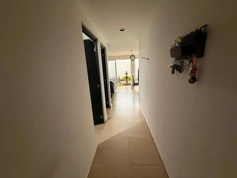 Casa en Venta o Renta – El Refugio con recámara en planta baja