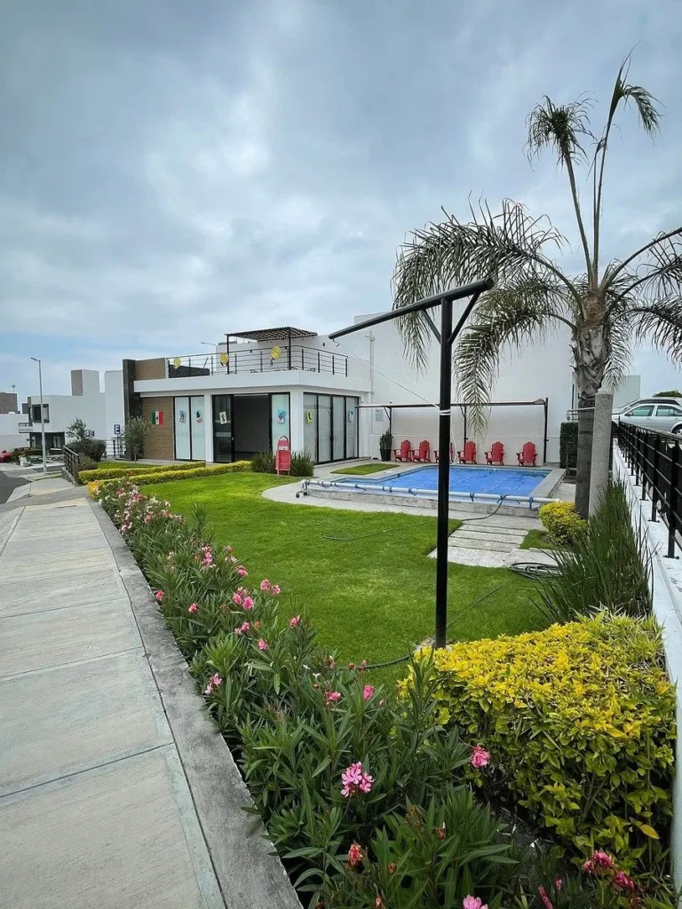 CASA AMUEBLADA EN RENTA EN ZAKIA