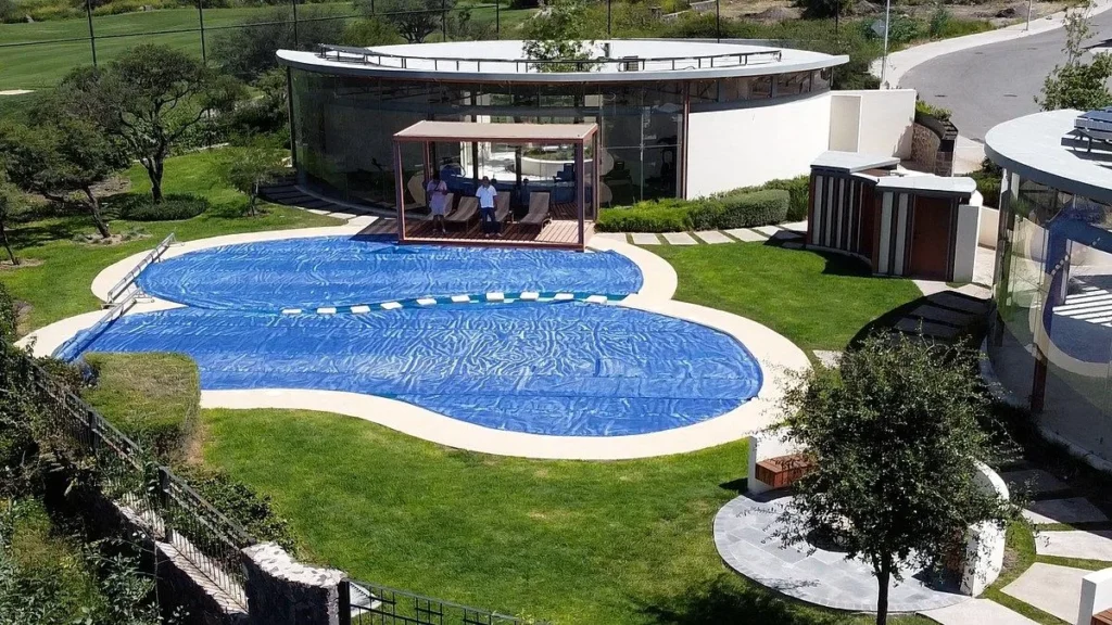 TERRENO EN VENTA EN ZIBATA AL LADO DEL CAMPO DE GOLF
