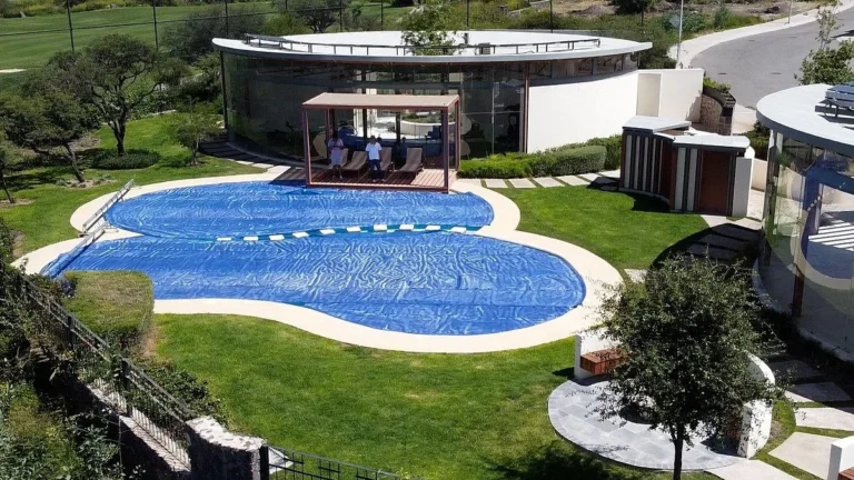 TERRENO EN VENTA EN ZIBATA AL LADO DEL CAMPO DE GOLF